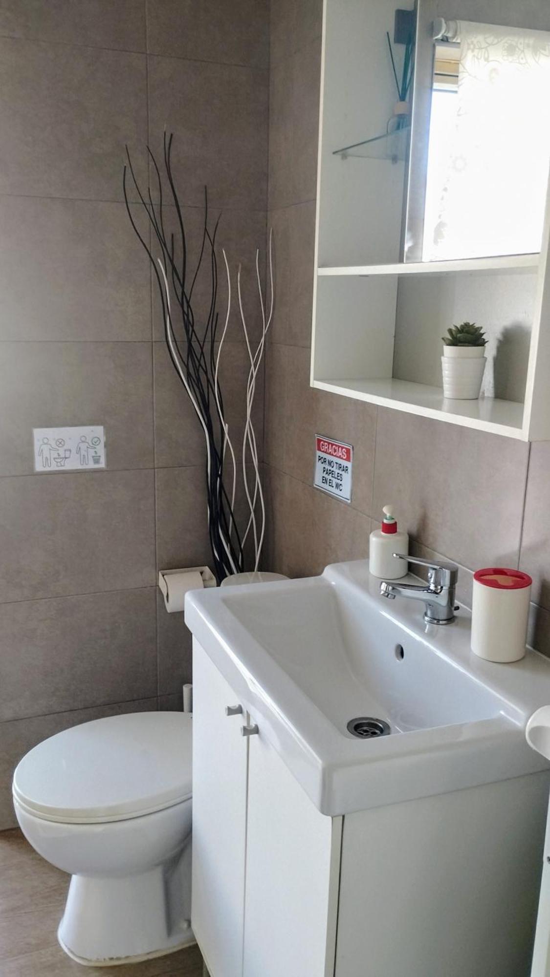 Apartamento 1 Dormitorio Y Salon Con Sofa Cama Bien Comunicado Con El Centro เซบีญา ภายนอก รูปภาพ